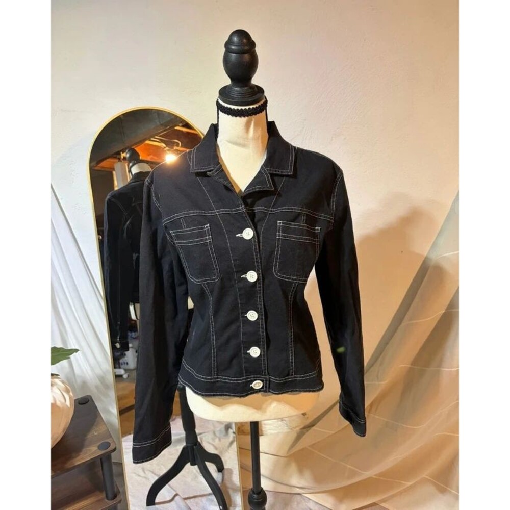 SO Black Denim Jacket Size XL Cropped Lace Trim Hem Stretch Jean Jacket